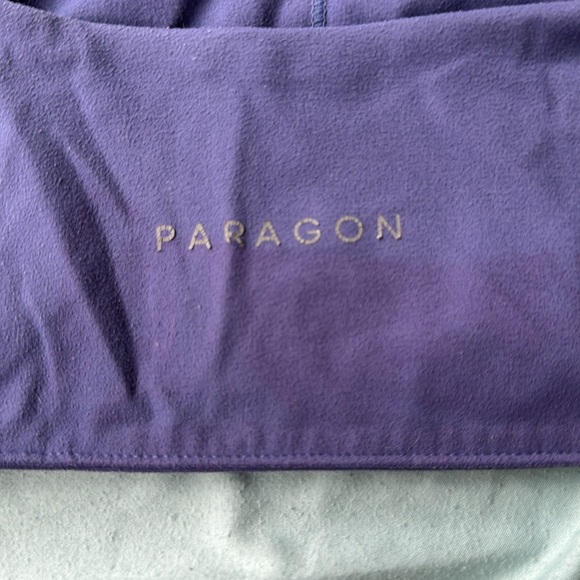 π Paragon Purple Sports Bra β Vibrant & Supportive! - Picture 3 of 4